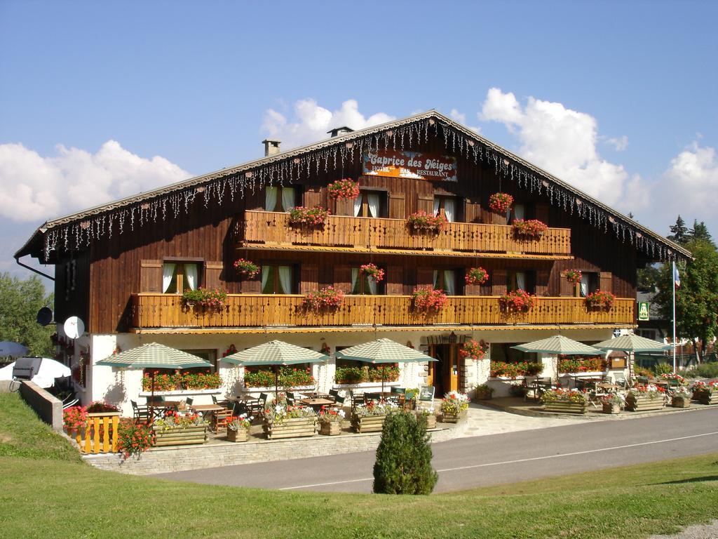 Hotel Le Caprice Des Neiges Crest-Voland Exterior foto